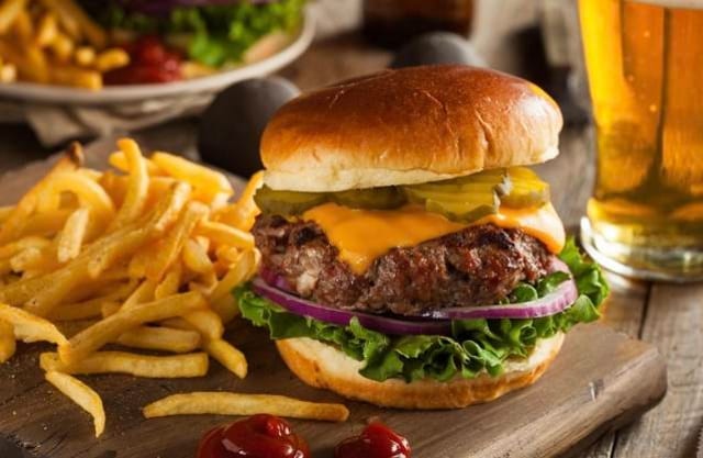 Cheeseburger.